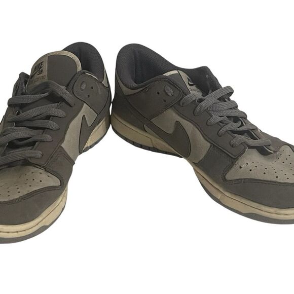 Nike Dunk Low Retro SE Leather Size 11 Mens - Picture 8 of 13